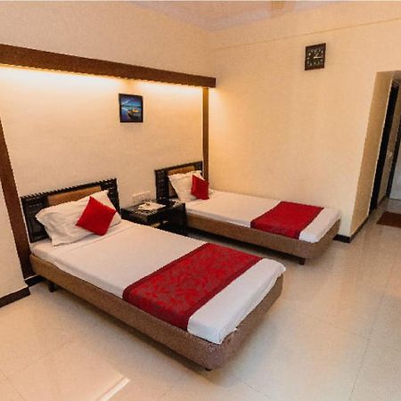 Hotel Garden Navi Mumbai Exterior photo